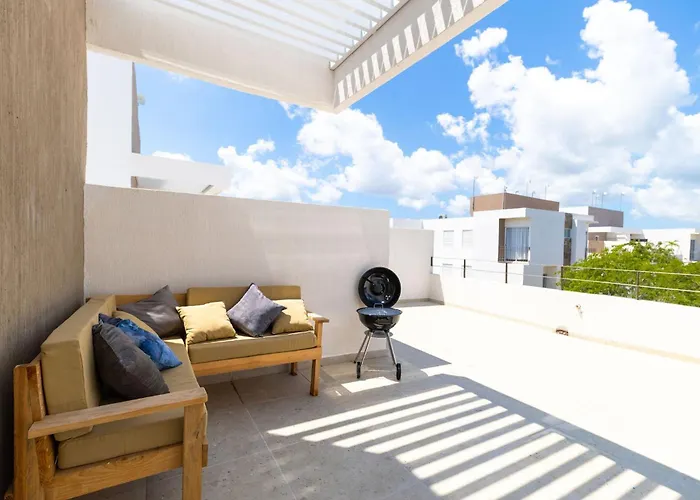 Espacio Yuca Con Rooftop Privado, Alberca, Parking, Tren Maya Cercano
